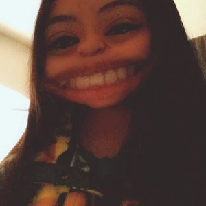 Meet your Posher, Brooke